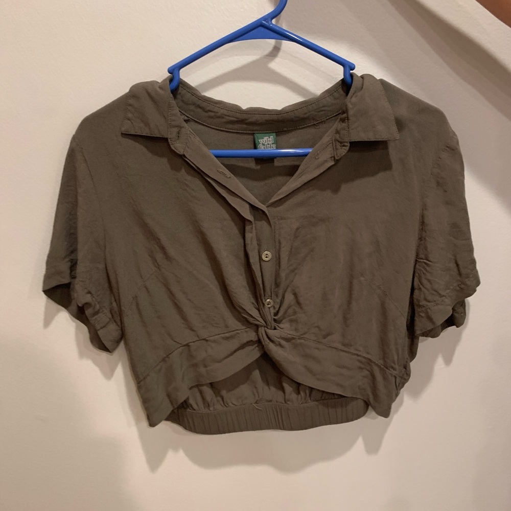 Wild Fable cropped tee
